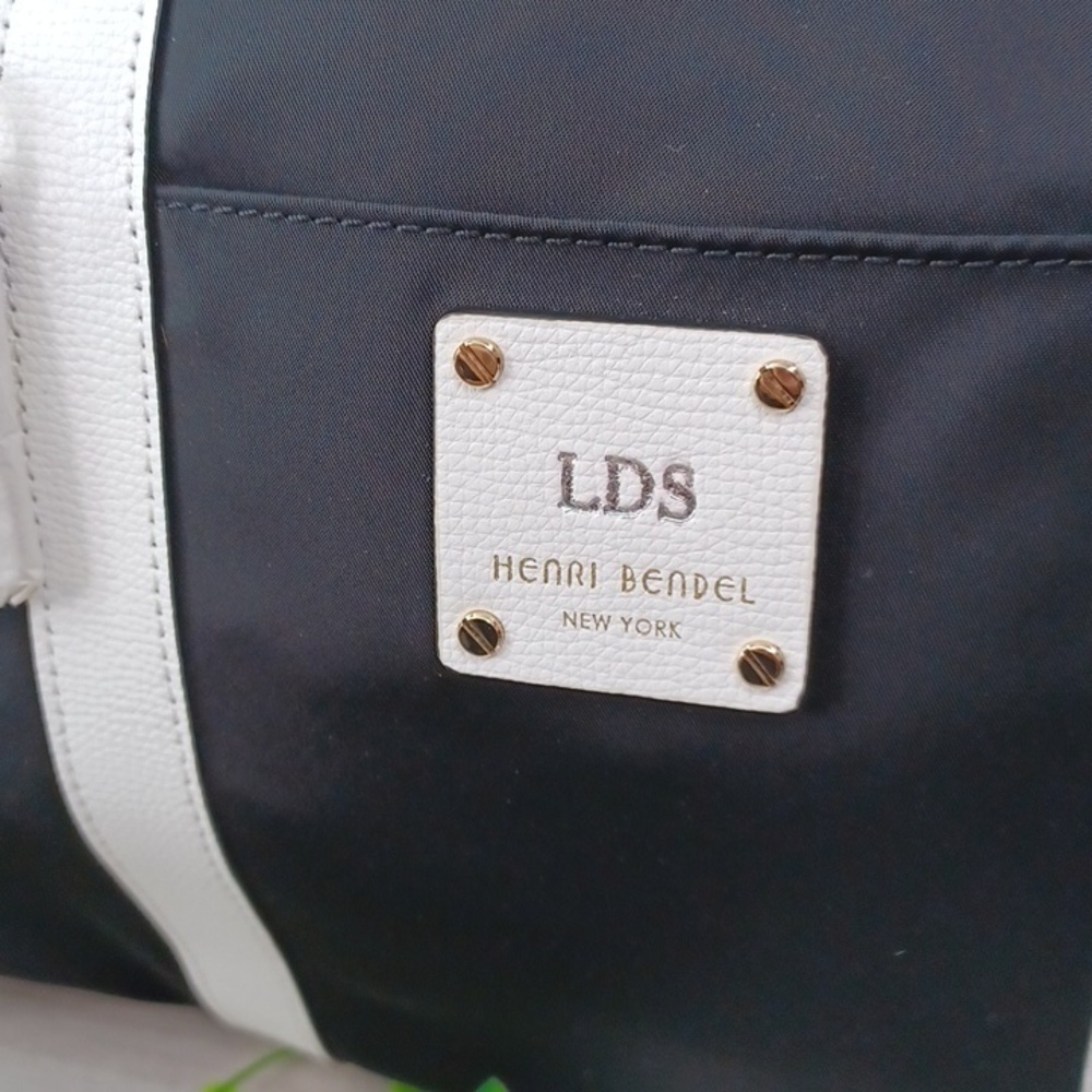 Henri Bendel Jetsetter Convertible Backpack Centennial Stripe NEW - Picture 3 of 13